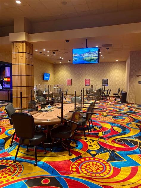 Hollywood Casino Poker