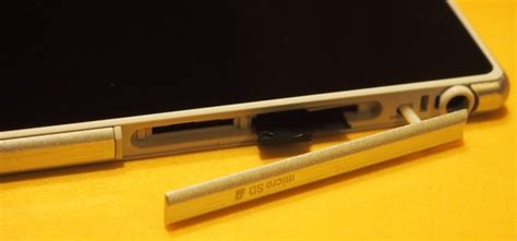 O Xperia Z Ultra Slot Microsd