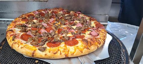 Pueblo Blackjack Pizza